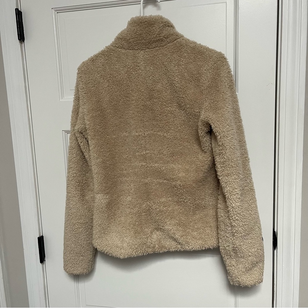 Patagonia Women's Cream Teddy Jacket - Picture 2 of 5